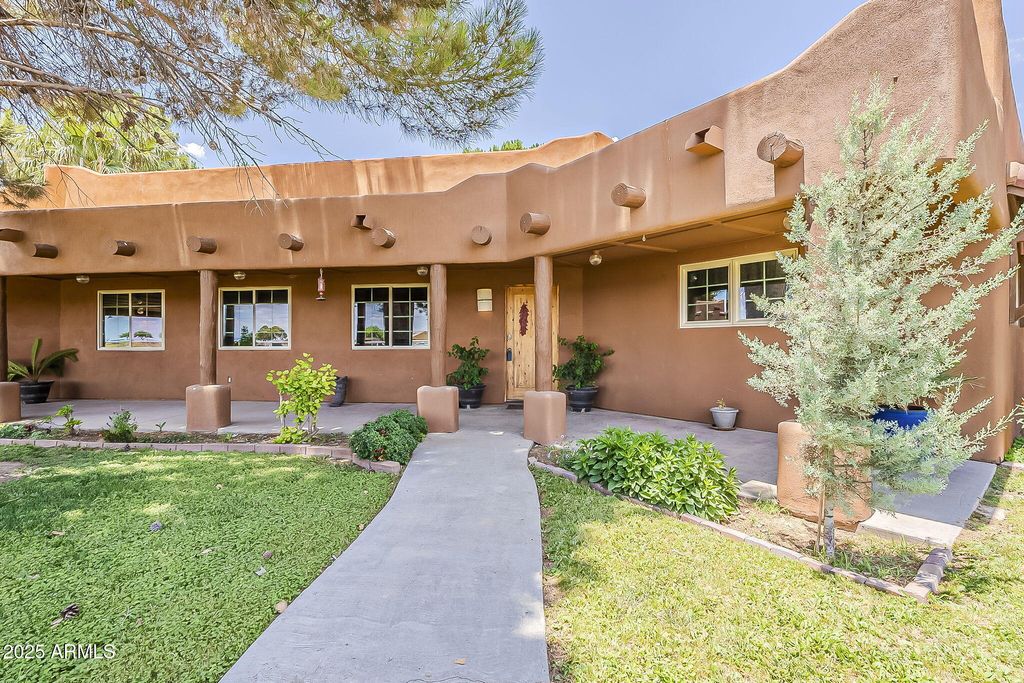 7496 S LINDA LOU Road, Eloy, AZ 85131