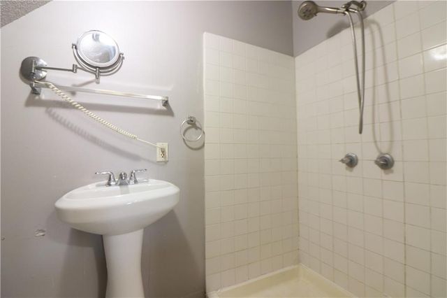 3507 Wyandotte Avenue, Kansas City, KS 66106