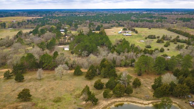 24784 Bailey Grove Rd, Montgomery, TX 77356