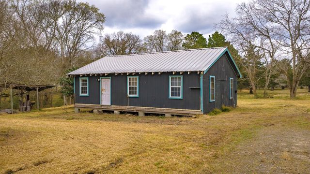 24784 Bailey Grove Rd, Montgomery, TX 77356