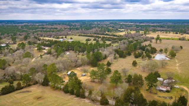 24784 Bailey Grove Rd, Montgomery, TX 77356