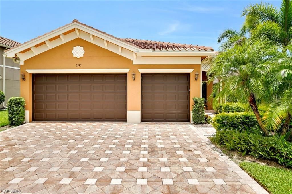 3745 Pleasant Springs DR, Naples, FL 34119