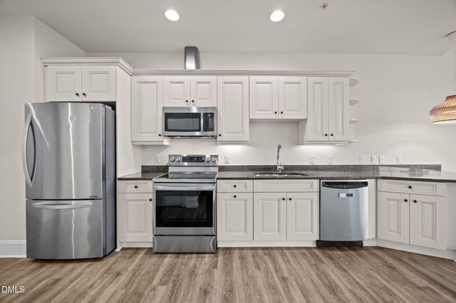 400 W North Street 814, Raleigh, NC 27603