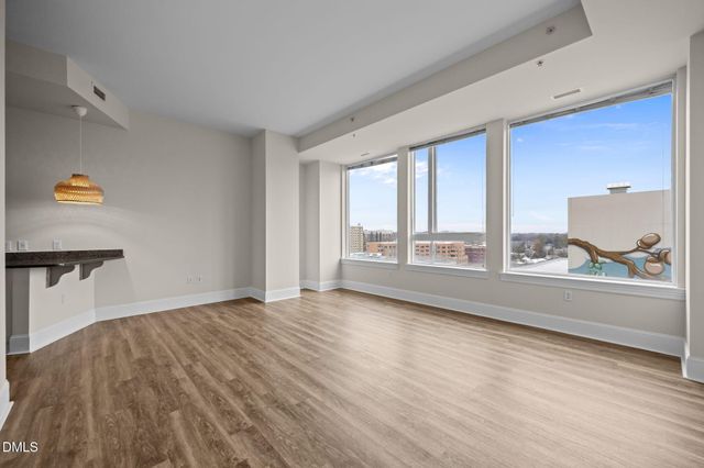 400 W North Street 814, Raleigh, NC 27603