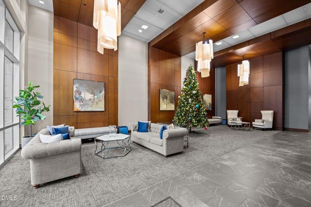 400 W North Street 814, Raleigh, NC 27603