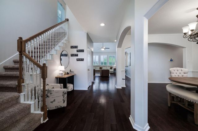 19 Poplar Pine Court, Conroe, TX 77385