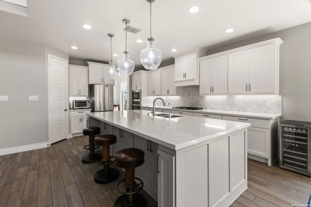 1839 Weinnacht, New Braunfels, TX 78132
