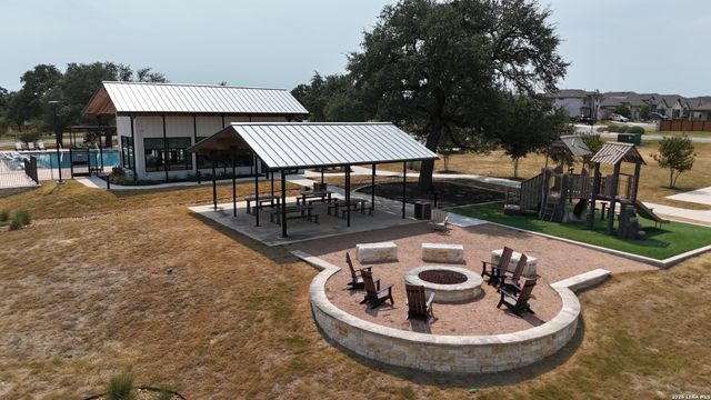 1839 Weinnacht, New Braunfels, TX 78132