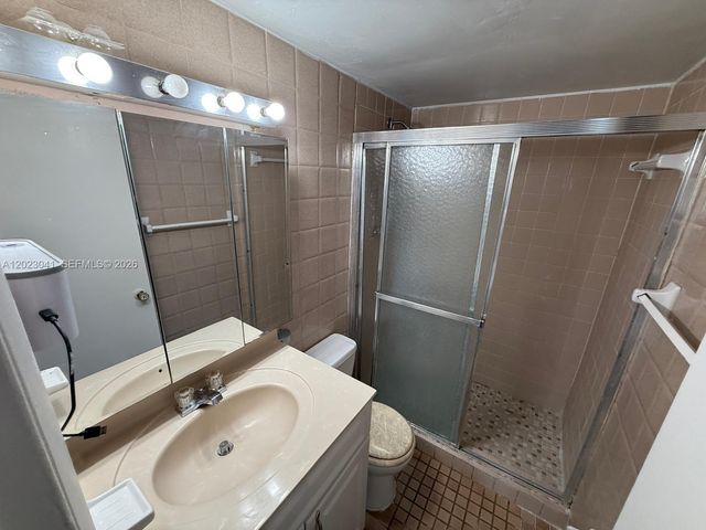 17101 NW 57th Ave 102, Miami Gardens, FL 33055