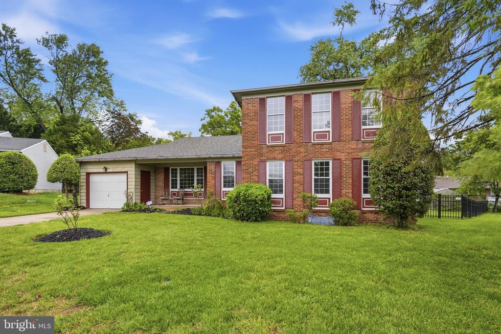 9008 ACREDALE CT, College Park, MD 20740