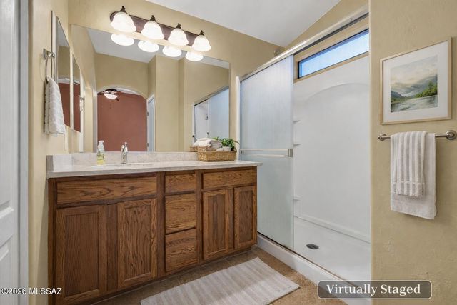 8753 N Moonfire Drive, Tucson, AZ 85743