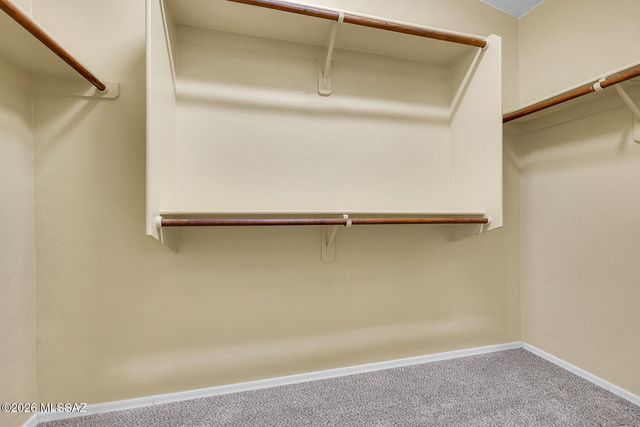 8753 N Moonfire Drive, Tucson, AZ 85743