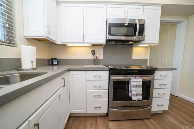 1024 Eider Way, Oceanside, CA 92057