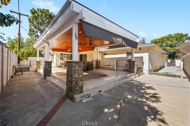 18900 Knapp, Northridge, CA 91324