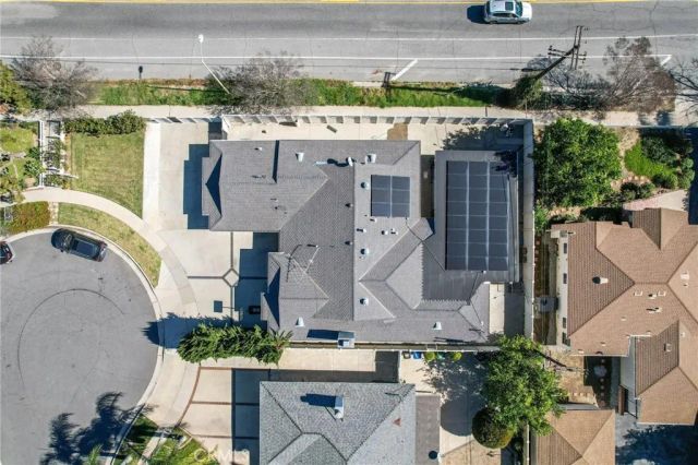 18900 Knapp, Northridge, CA 91324