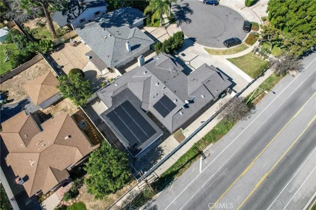 18900 Knapp, Northridge, CA 91324