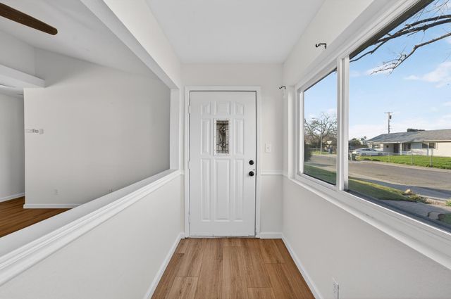 4016 Stephen Dr, North Highlands, CA 95660