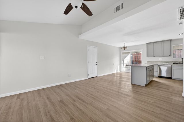 4016 Stephen Dr, North Highlands, CA 95660