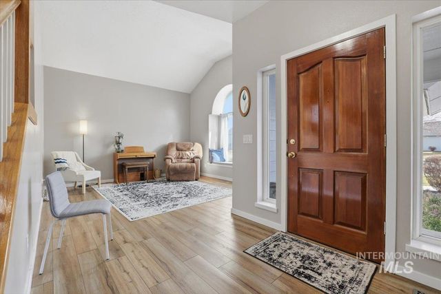 2499 N Lark Ave, Meridian, ID 83646