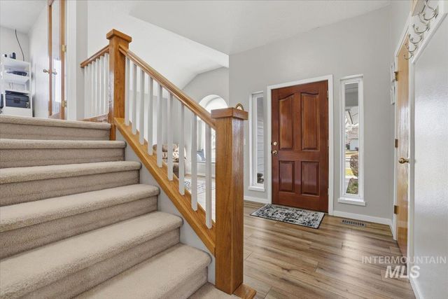 2499 N Lark Ave, Meridian, ID 83646