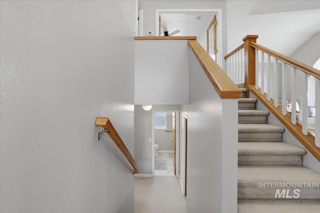 2499 N Lark Ave, Meridian, ID 83646