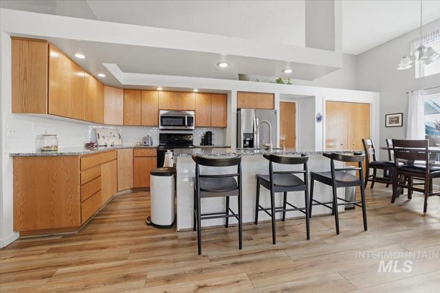 2499 N Lark Ave, Meridian, ID 83646