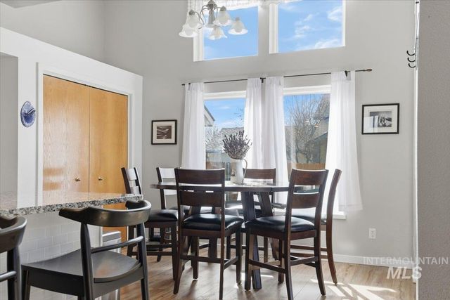 2499 N Lark Ave, Meridian, ID 83646