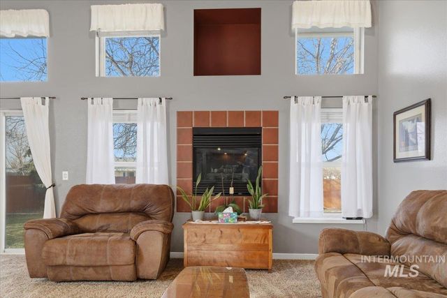 2499 N Lark Ave, Meridian, ID 83646