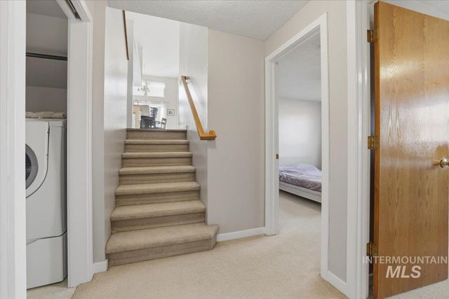 2499 N Lark Ave, Meridian, ID 83646