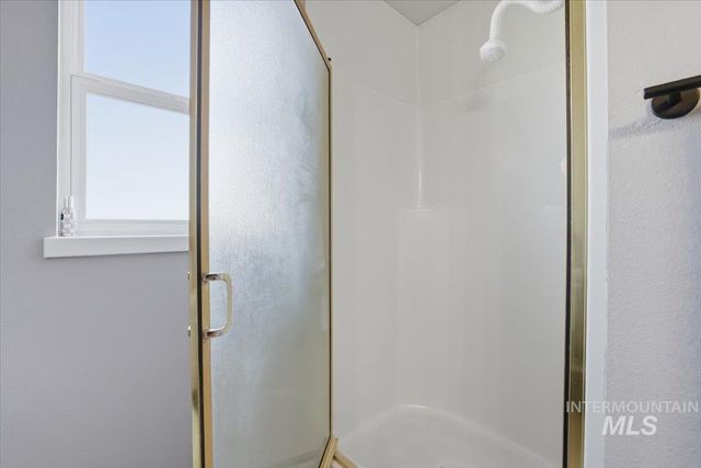 2499 N Lark Ave, Meridian, ID 83646