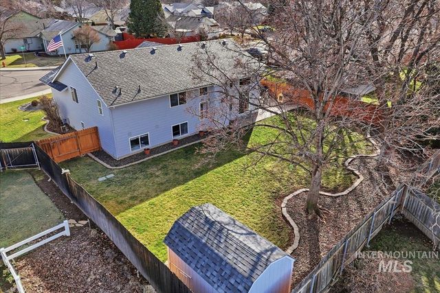 2499 N Lark Ave, Meridian, ID 83646