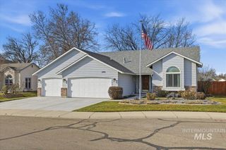 2499 N Lark Ave, Meridian, ID 83646