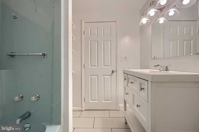 1703 ROLAND AVE, Baltimore, MD 21204