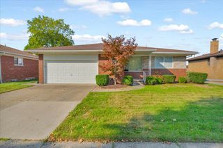 28665 Campbell Drive, Warren, MI 48093