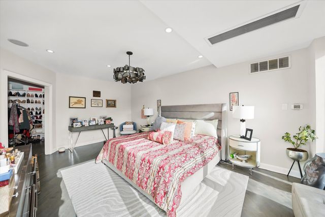 21 W Goethe Street 18GH, Chicago, IL 60610