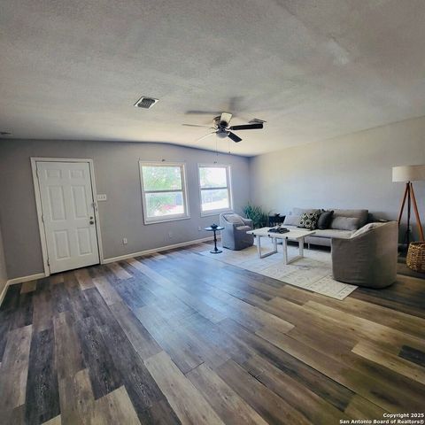 5310 Shadow Lake, San Antonio, TX 78244