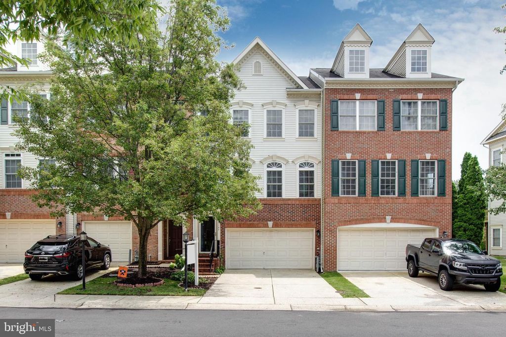1137 CARBONDALE WAY #108, Gambrills, MD 21054