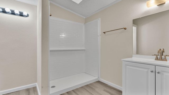 16 Quail Run E, Edgewood, NM 87015