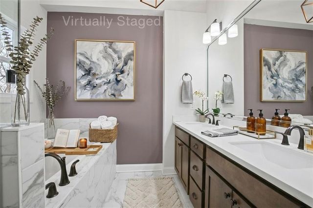 7950 Laurel Creek Drive, Suwanee, GA 30024