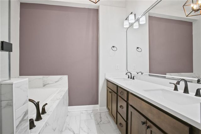 7950 Laurel Creek Drive, Suwanee, GA 30024