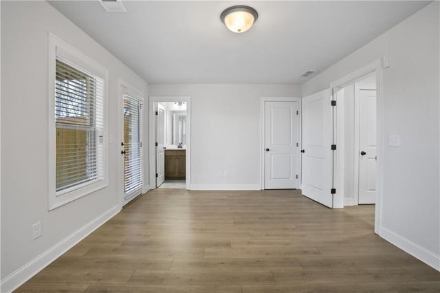 7950 Laurel Creek Drive, Suwanee, GA 30024