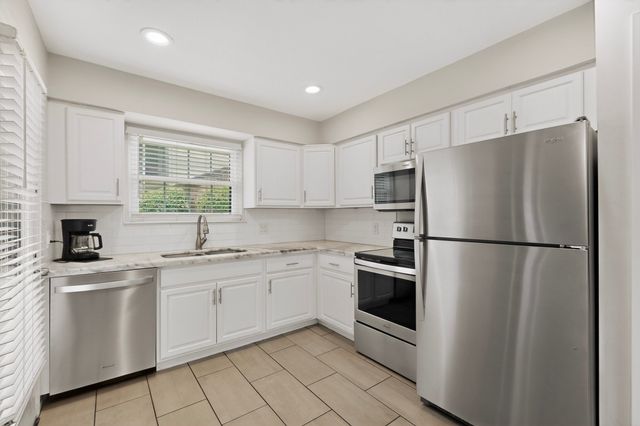 5335 Bent Tree Forest Drive 192, Dallas, TX 75248