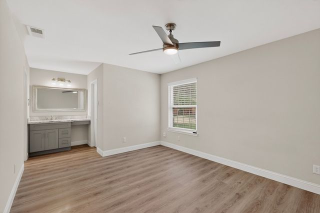 5335 Bent Tree Forest Drive 192, Dallas, TX 75248