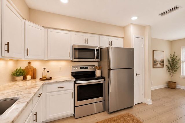 5335 Bent Tree Forest Drive 192, Dallas, TX 75248