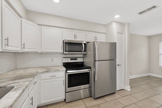 5335 Bent Tree Forest Drive 192, Dallas, TX 75248