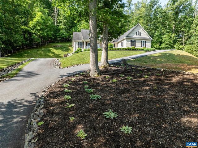 4175 EDGE VALLEY RD, North Garden, VA 22959