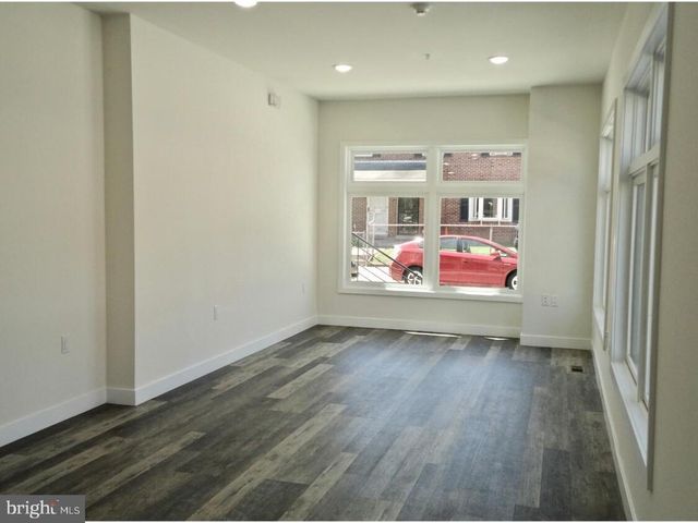 1641 W VENANGO ST #COMMERCIAL, Philadelphia, PA 19140
