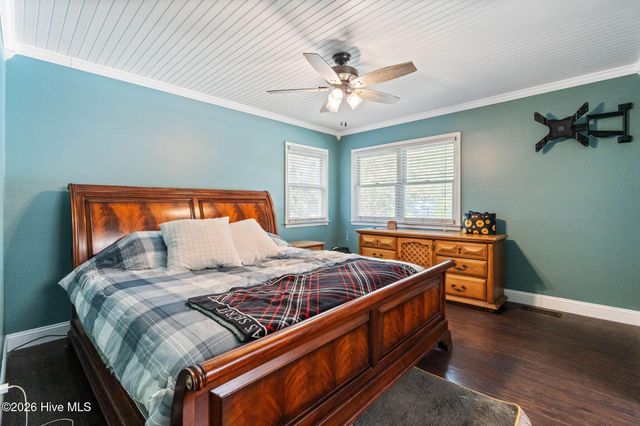 451 N Crestwood Drive, Wilmington, NC 28405