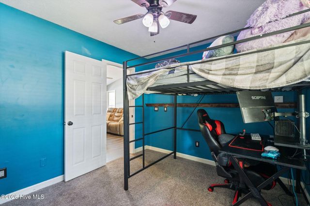 451 N Crestwood Drive, Wilmington, NC 28405
