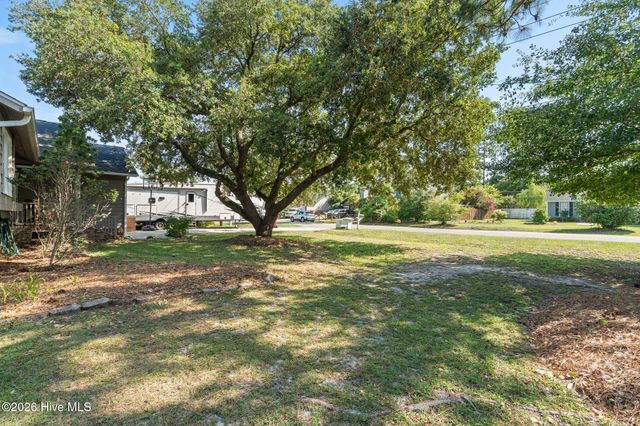451 N Crestwood Drive, Wilmington, NC 28405